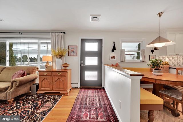 962 ANDERSON FERRY RD, Mount Joy, PA 17552