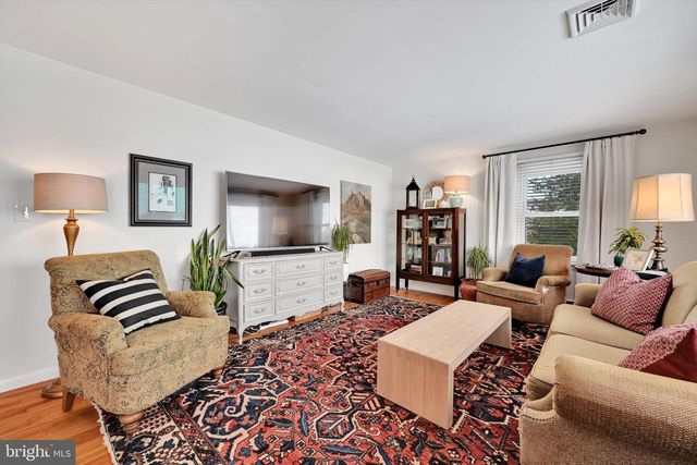 962 ANDERSON FERRY RD, Mount Joy, PA 17552