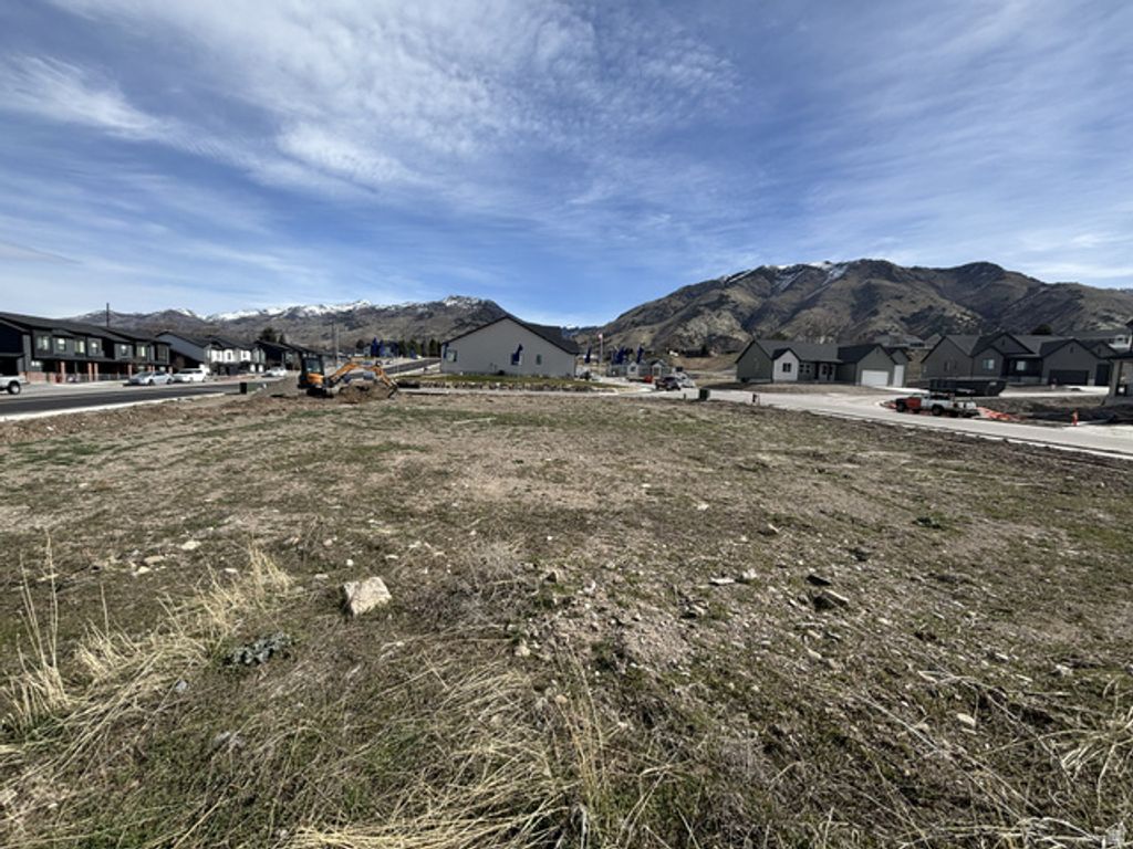 Image 1 of property listing at 1241 E TALMAGE LN # 31, Logan, UT 84341