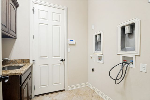 10715 Dixon Branch Drive, Dallas, TX 75218