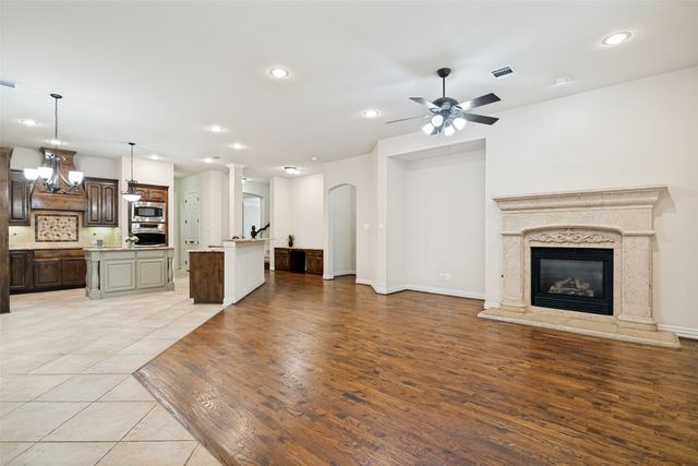 10715 Dixon Branch Drive, Dallas, TX 75218