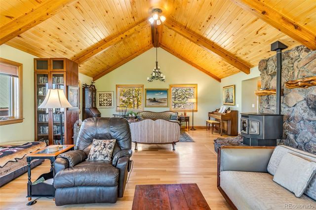 3500 Oak Grove Circle, Westcliffe, CO 81252