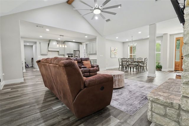 479 Anderson Road, Whitesboro, TX 76273