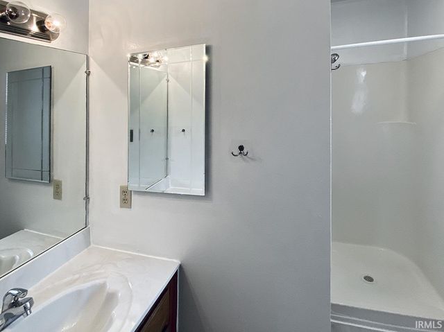 1418 S Palmer Avenue, Bloomington, IN 47401