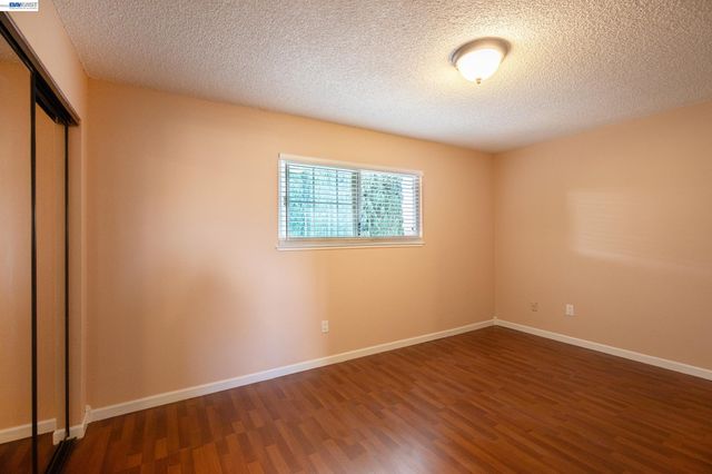 3241 Arnaudo Ln, Tracy, CA 95376