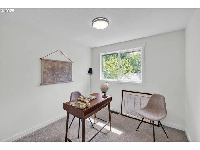 37465 DUBARKO Rd, Sandy, OR 97055