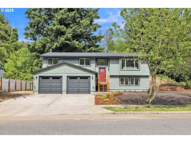 37465 DUBARKO Rd, Sandy, OR 97055