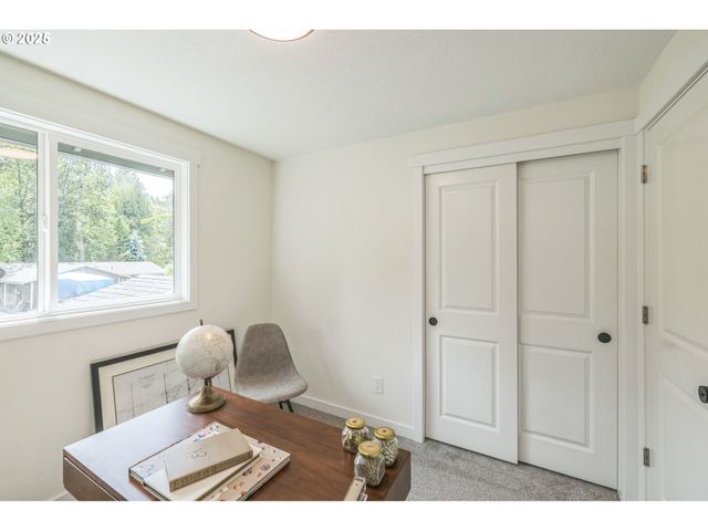 37465 DUBARKO Rd, Sandy, OR 97055