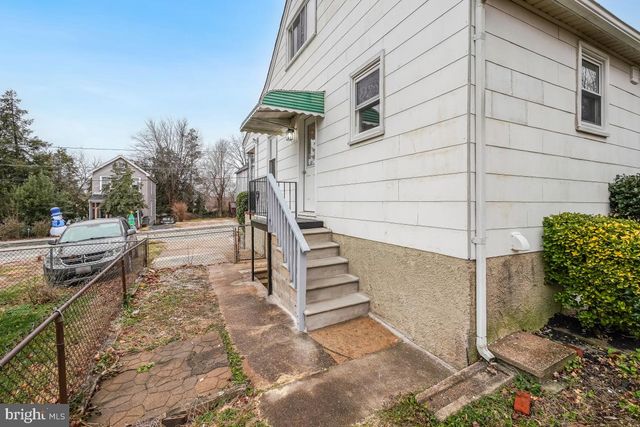 30 3RD AVE, Halethorpe, MD 21227