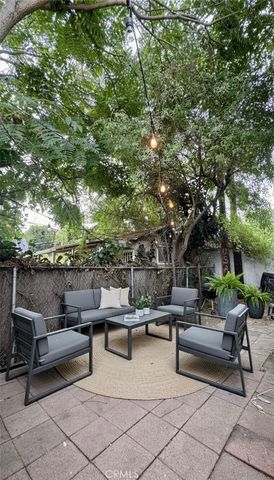 825 Green Street, Glendale, CA 91205