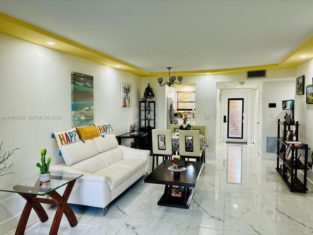 2780 N Pine Island Rd 101, Sunrise, FL 33322