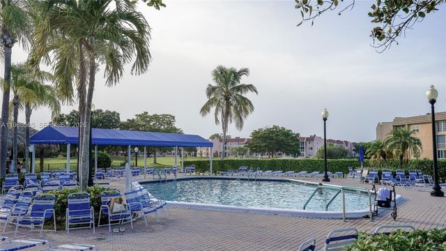 2780 N Pine Island Rd 101, Sunrise, FL 33322