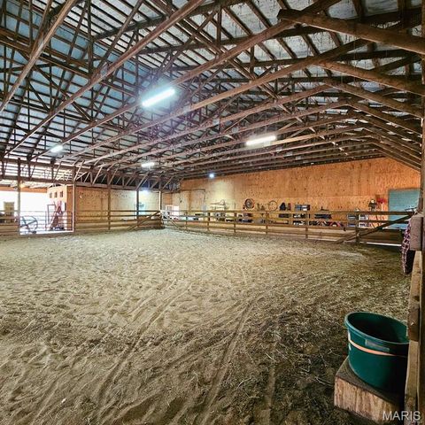 12124 Hamilton Hollow Road, Sullivan, MO 63080