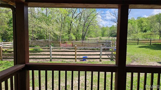 12124 Hamilton Hollow Road, Sullivan, MO 63080