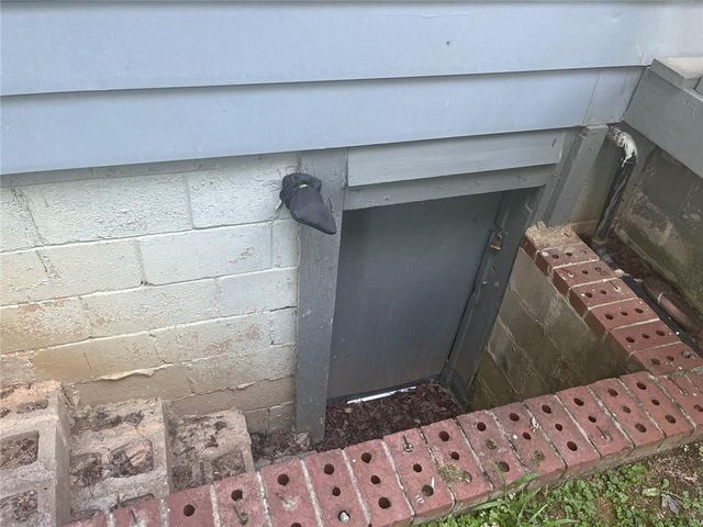 2530 Old Colony Road, East Point, GA 30344