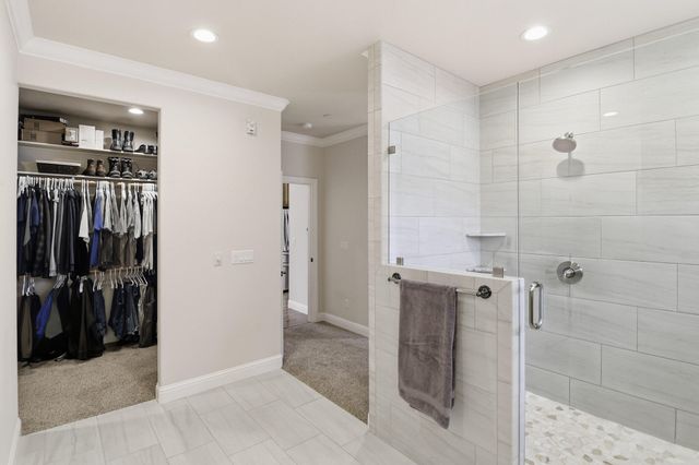 21089 Falling Leaf Road, Redding, CA 96003