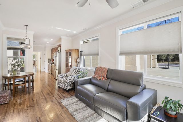 21089 Falling Leaf Road, Redding, CA 96003