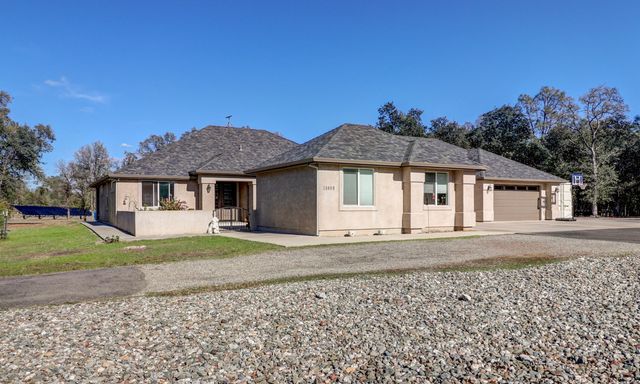 21089 Falling Leaf Road, Redding, CA 96003