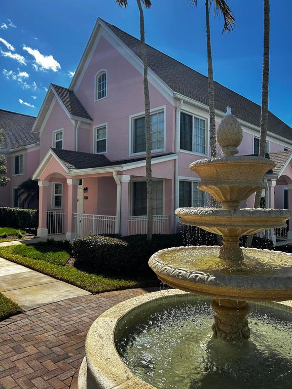 1611 SE Pomeroy Street, Stuart, FL 34997