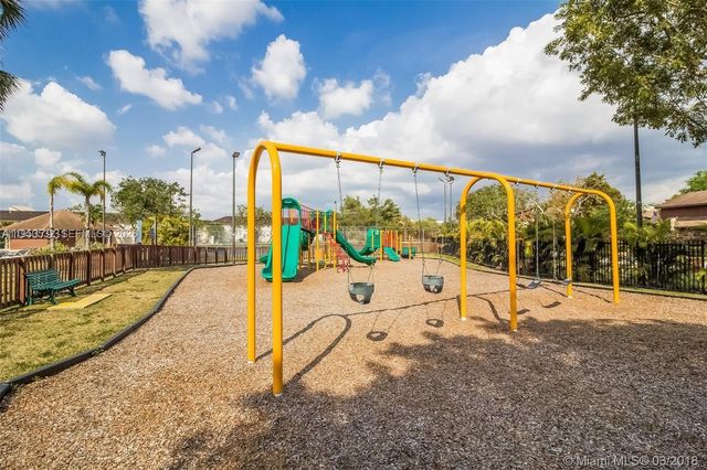 6534 SW 114th Pl G-75, Miami, FL 33173