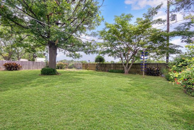 1503 Dyer Street, Springdale, AR 72762