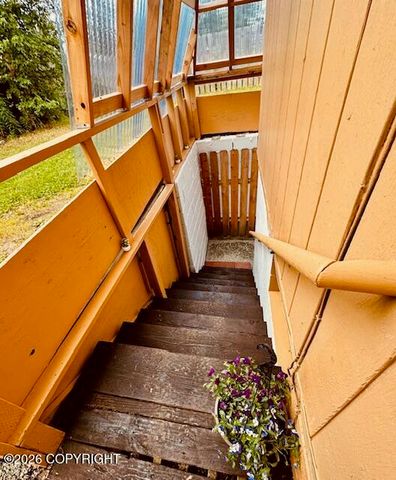 3804 Lois Drive, Anchorage, AK 99517