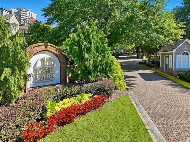 1315 McGill Park Avenue NE, Atlanta, GA 30312