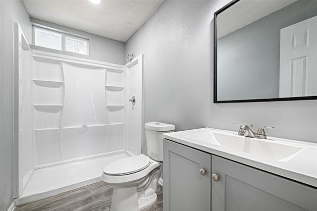 203 E Ann Street, Kaufman, TX 75142