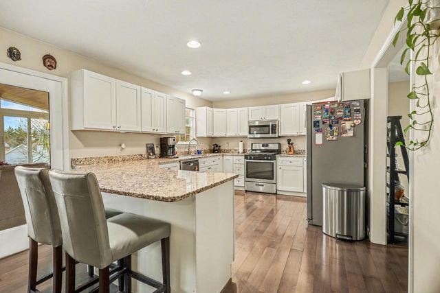 2455 BRANDYWINE LN, York, PA 17404