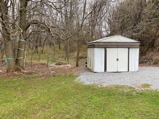2455 BRANDYWINE LN, York, PA 17404