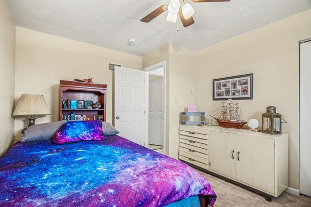 2455 BRANDYWINE LN, York, PA 17404