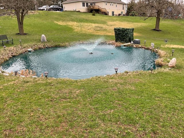 2455 BRANDYWINE LN, York, PA 17404