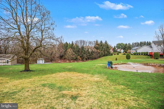 2455 BRANDYWINE LN, York, PA 17404