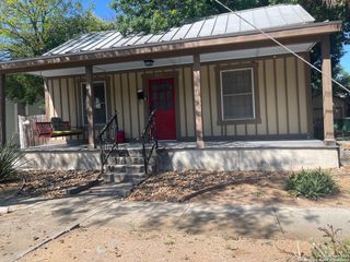 305 BARRERA ST, San Antonio, TX 78210