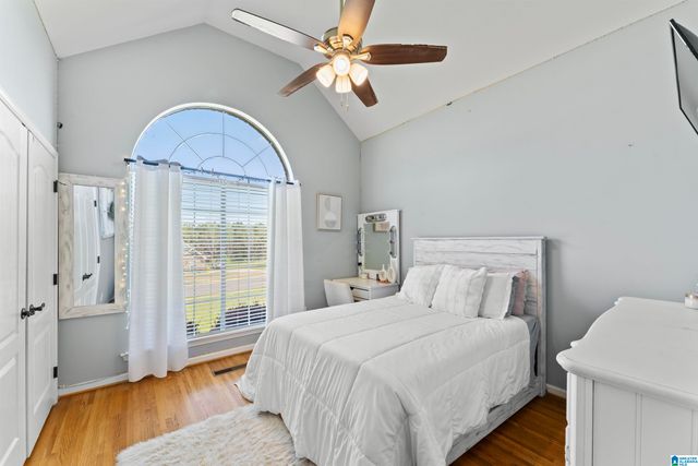 60 CREST LOOP ROAD, Clanton, AL 35045