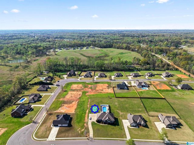 60 CREST LOOP ROAD, Clanton, AL 35045