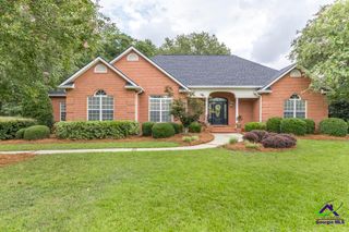 206 Jester Lane, Kathleen, GA 31047