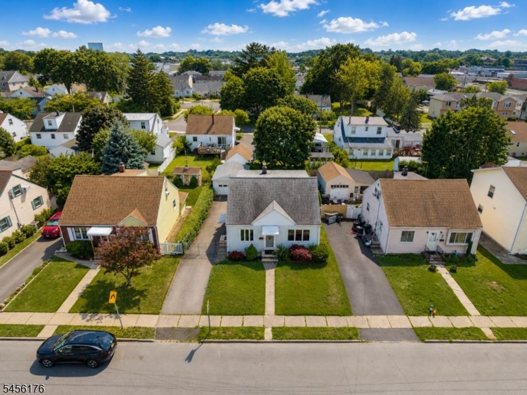 711 Bloomfield Ave, Clifton City, NJ 07012 — photo 3