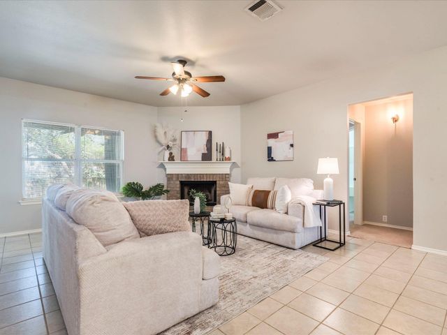 1513 Hawk DR, Cedar Park, TX 78613
