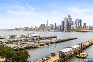 1125 Maxwell Lane 734, Hoboken, NJ 07030