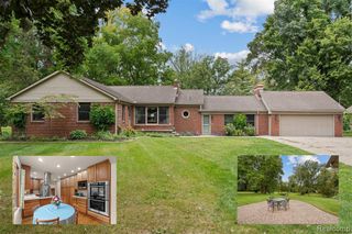 38481 Riverside Drive, Clinton Township, MI 48036