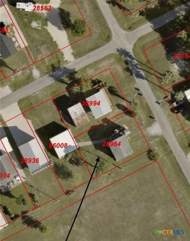 509 N 9th Street, Port O'connor, TX 77982