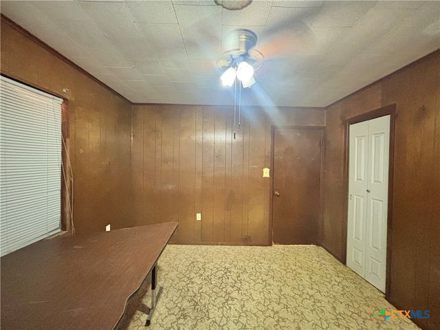 509 N 9th Street, Port O'connor, TX 77982