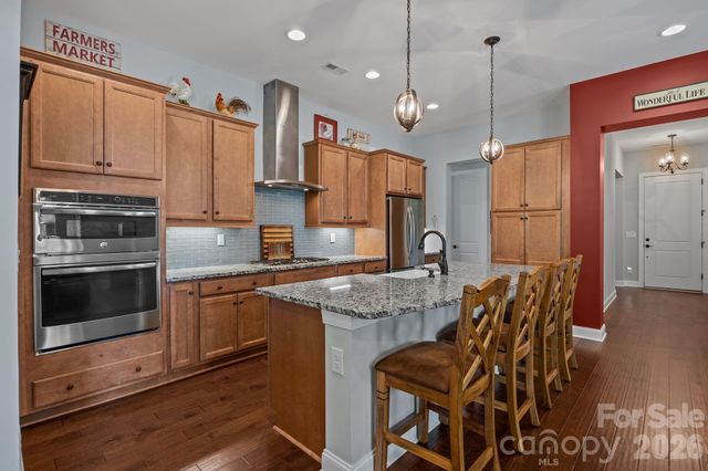 620 Tallulah Falls Drive, Denver, NC 28037