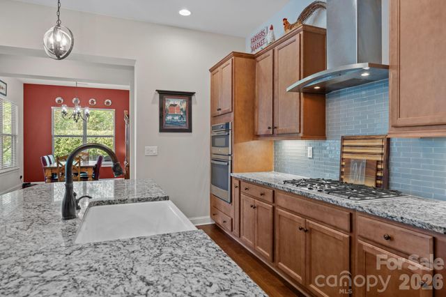 620 Tallulah Falls Drive, Denver, NC 28037