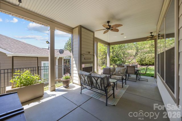 620 Tallulah Falls Drive, Denver, NC 28037