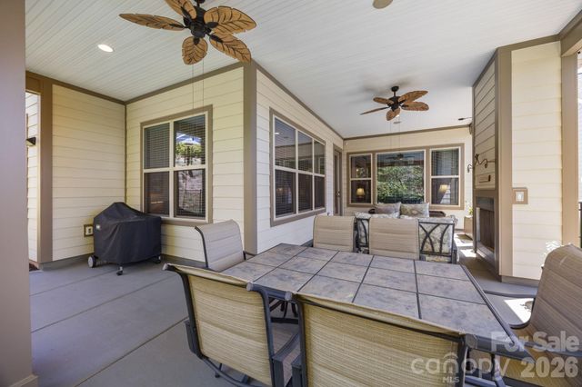 620 Tallulah Falls Drive, Denver, NC 28037