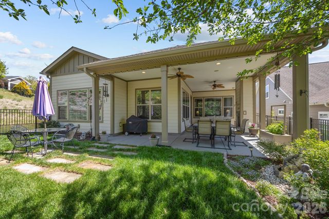 620 Tallulah Falls Drive, Denver, NC 28037