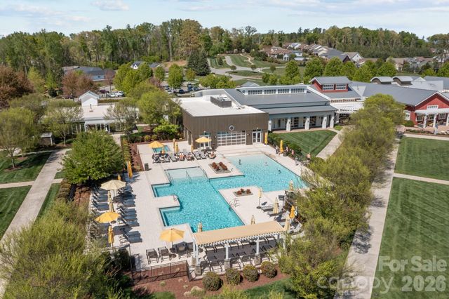 620 Tallulah Falls Drive, Denver, NC 28037