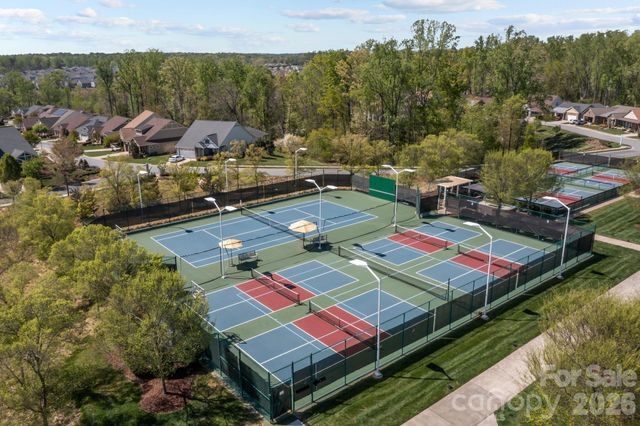 620 Tallulah Falls Drive, Denver, NC 28037